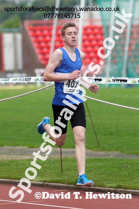 Mens under-17s, North East Track and Field Champs., Gateshead. Photo: David T. Hewitson/Sports for All Pics